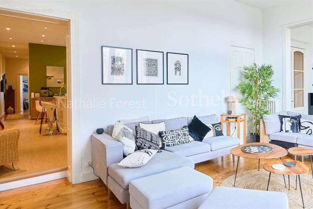 Appartement à LA MADELEINE