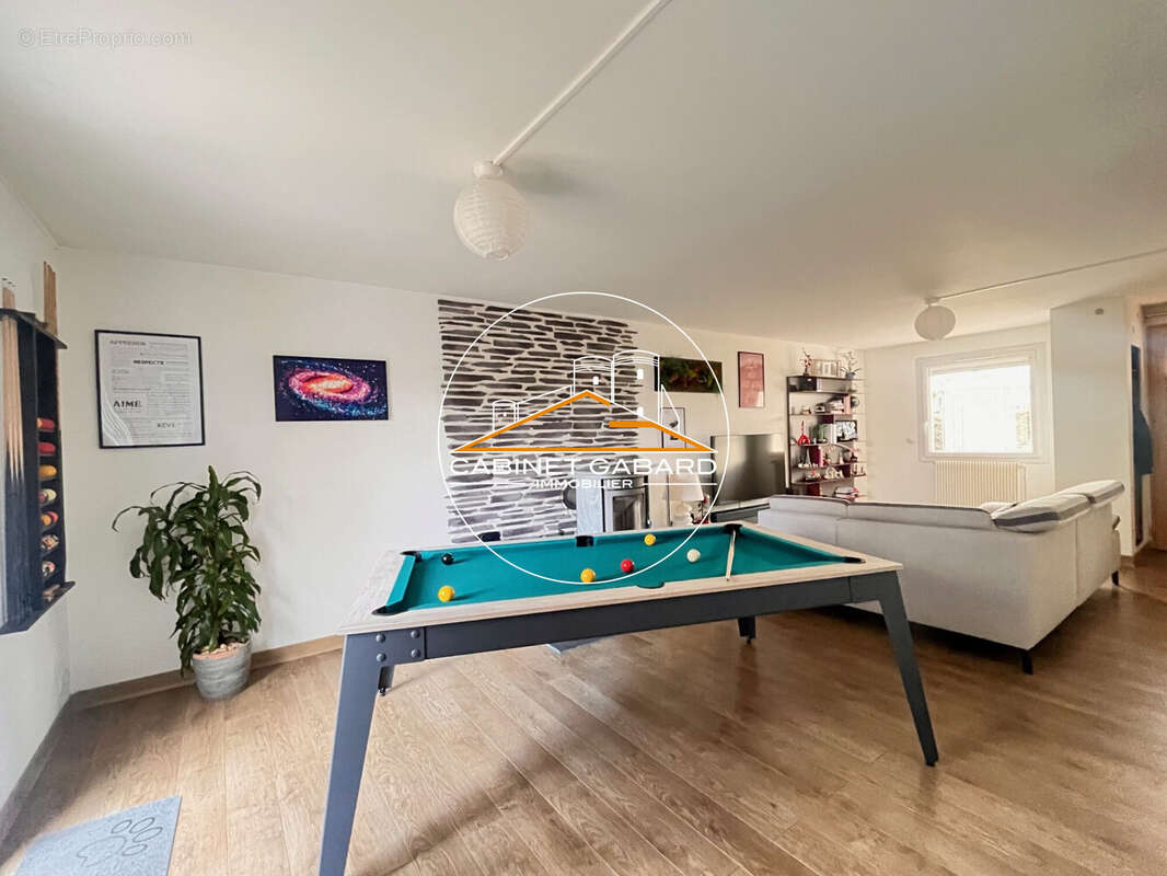 Maison à BOUCHEMAINE