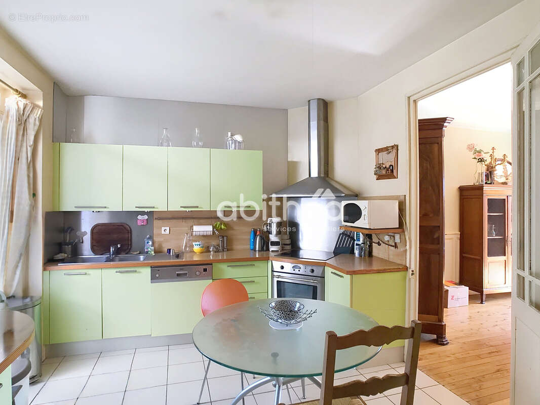 Maison à RUFFEC
