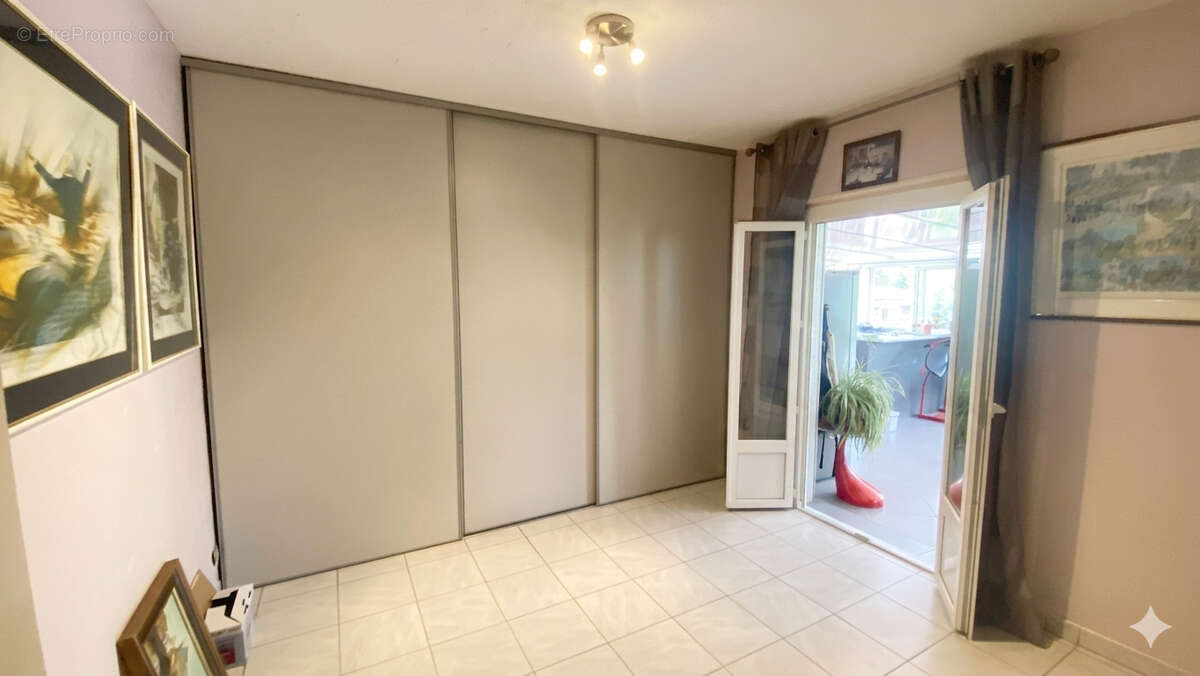Maison 140 m² sur 1105 m² 07700 st just d'ardeche - photo 4