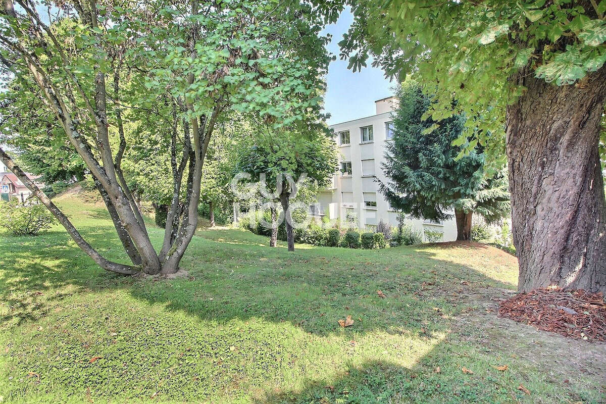 Appartement à CHAVILLE