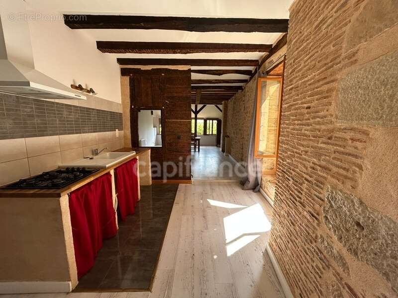 Maison de bourg à vendre 4 pièces env 211m² EXCIDEUIL (24)patio et jardin - photo 21