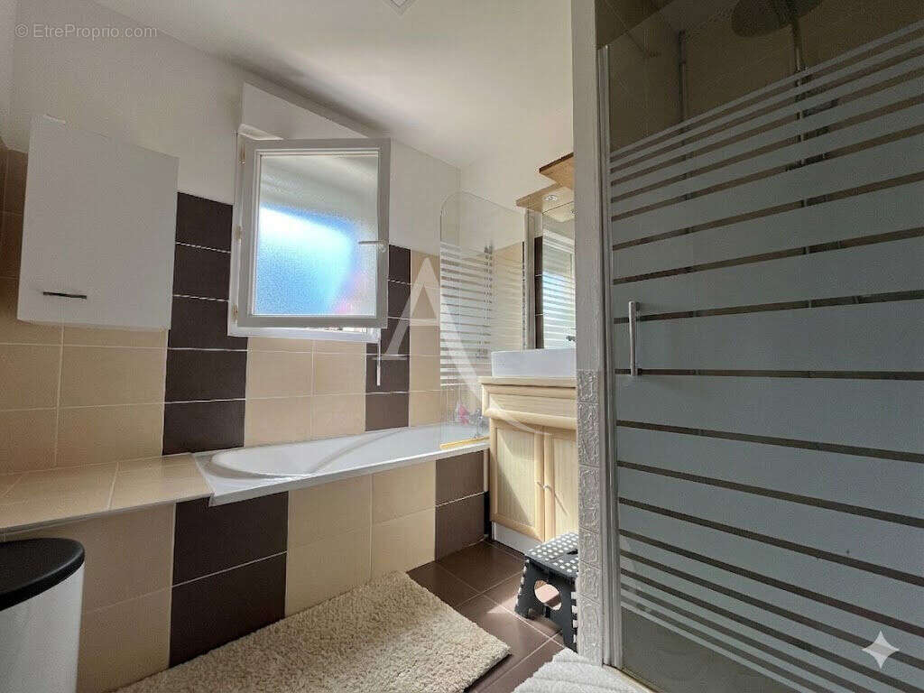 Maison à MAULEON
