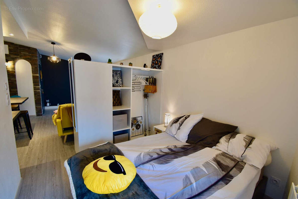 Exclusivité sainte livrade sur lot (47) - immeuble mixte - 1 local commercial - 2 appartements - centre ville - photo 4