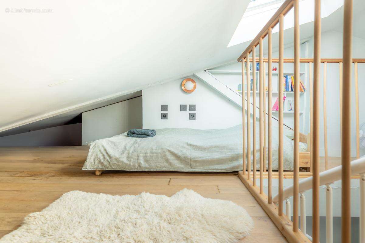 Appartement à PARIS-3E