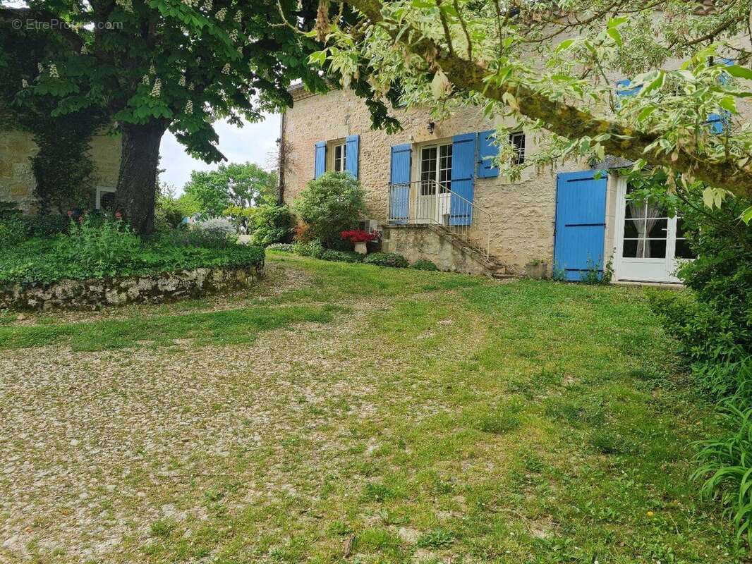 Maison à MIRADOUX