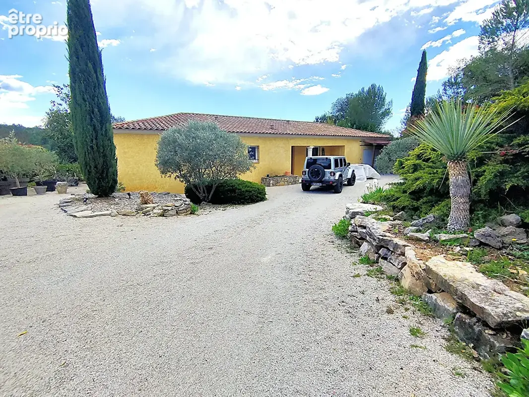 Flassans Sur Issole: maison type 4 avec piscine et garage sur 1648m² de terrain - photo 8