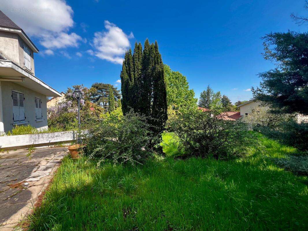 Maison à FRANCHEVILLE