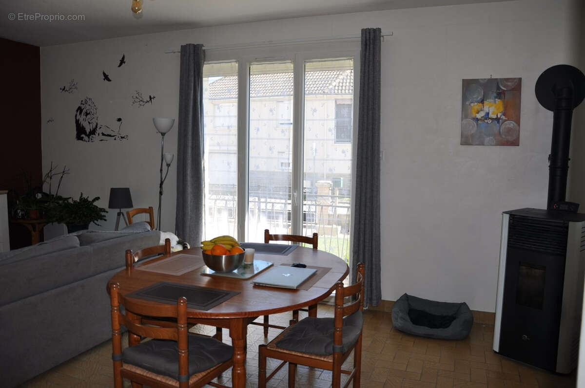 Maison à SAINT-GERAND-DE-VAUX