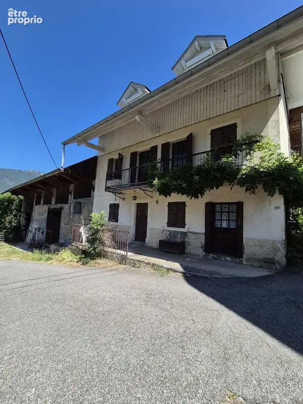 Maison à rénover avec grange attenante - photo 5