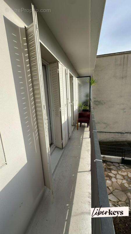 Appartement à SAINT-MAUR-DES-FOSSES