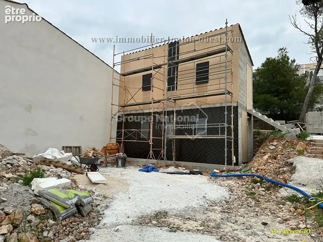 Toulon ouest - construction neuve avec pc valide - villa t5 de 160 m² - vue degagee - photo 4