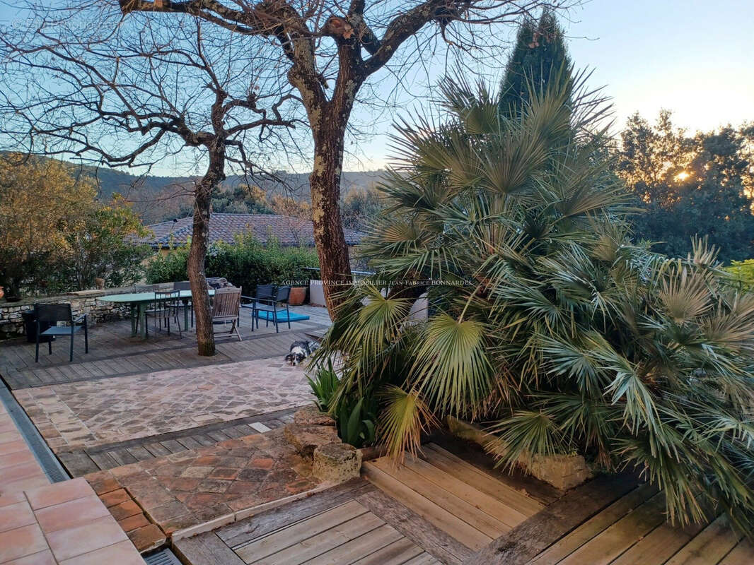 Maison 136 m² à Saint-Paul-Trois-Chateaux  - photo 9