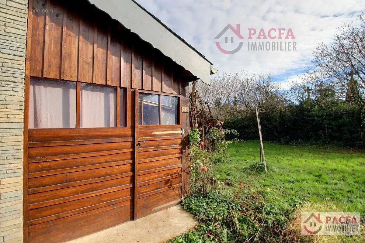 ARFONS - Maison esprit chalet sur 1730 m² de terrain. - photo 5