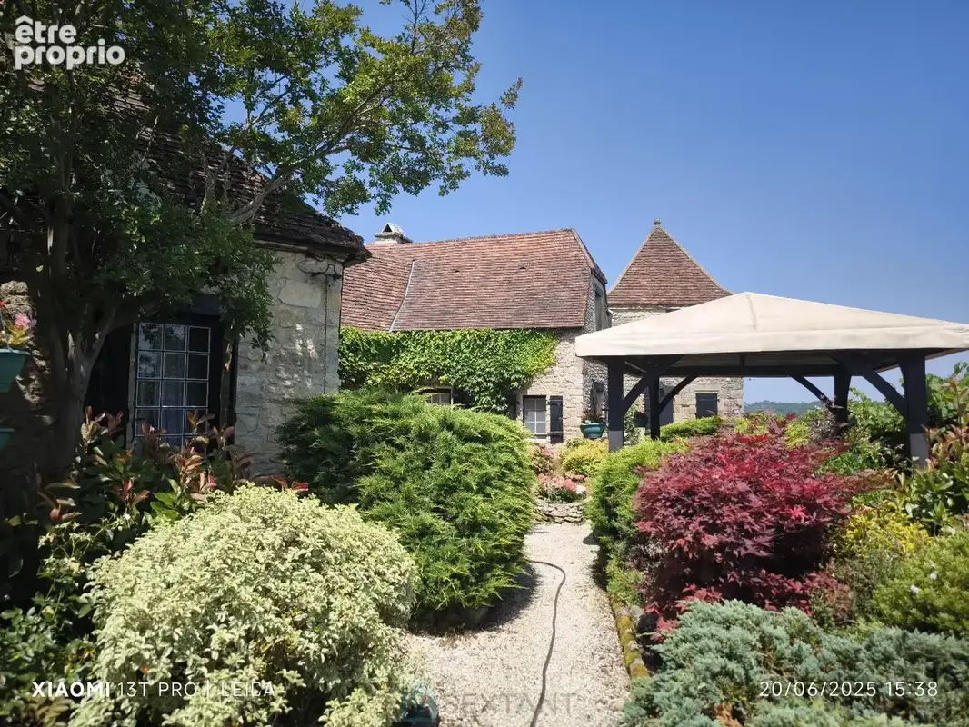 Perigord noir, authentique maison de village avec jardin - photo 9