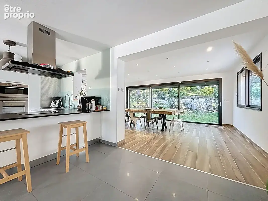 À vendre maison t5 avec piscine chauffée et garage à la couronne - photo 7