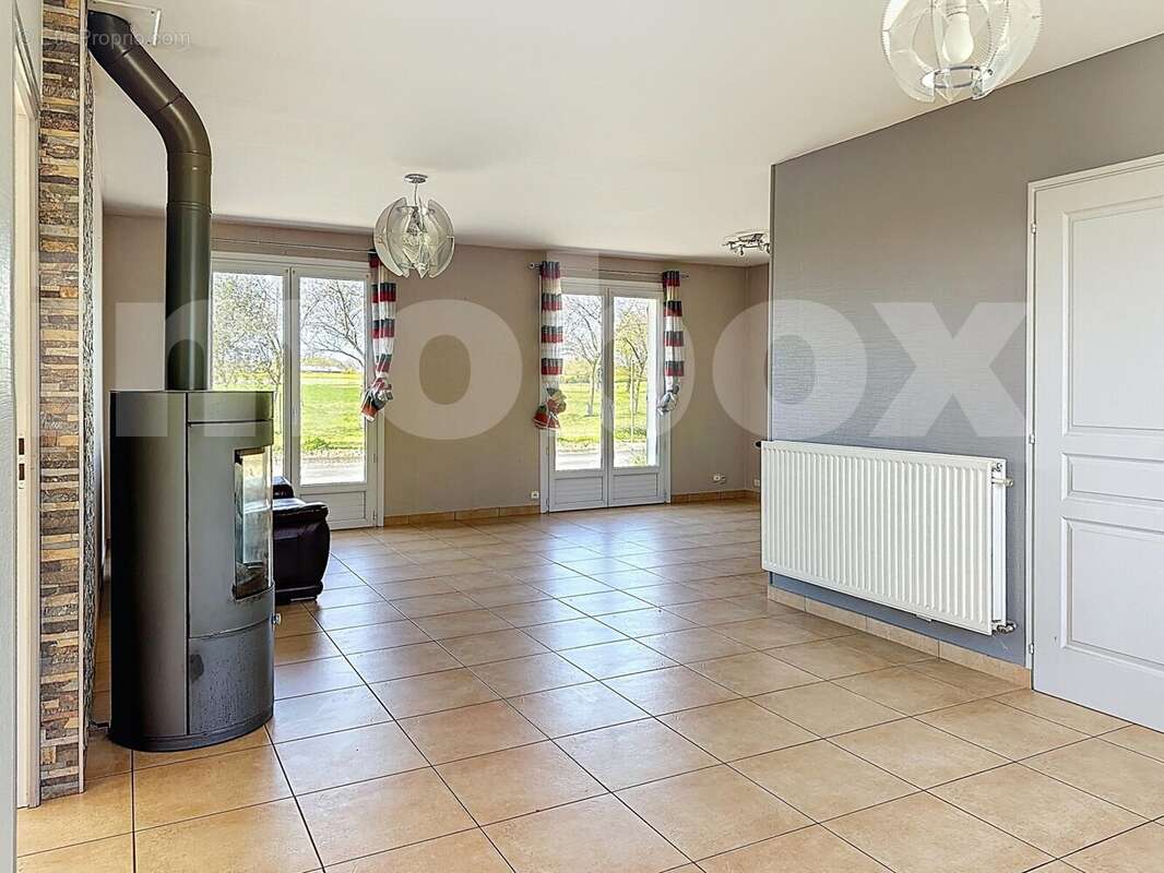 beziau-pouille-les-coteaux_00002 - Maison à POUILLE-LES-COTEAUX