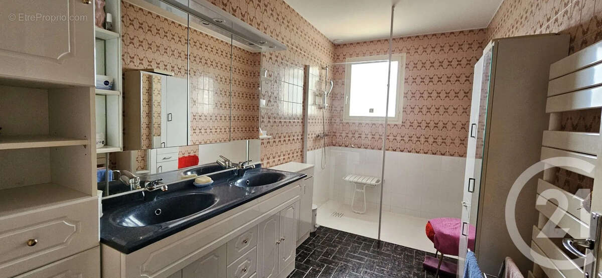 Maison à BONNEVAL