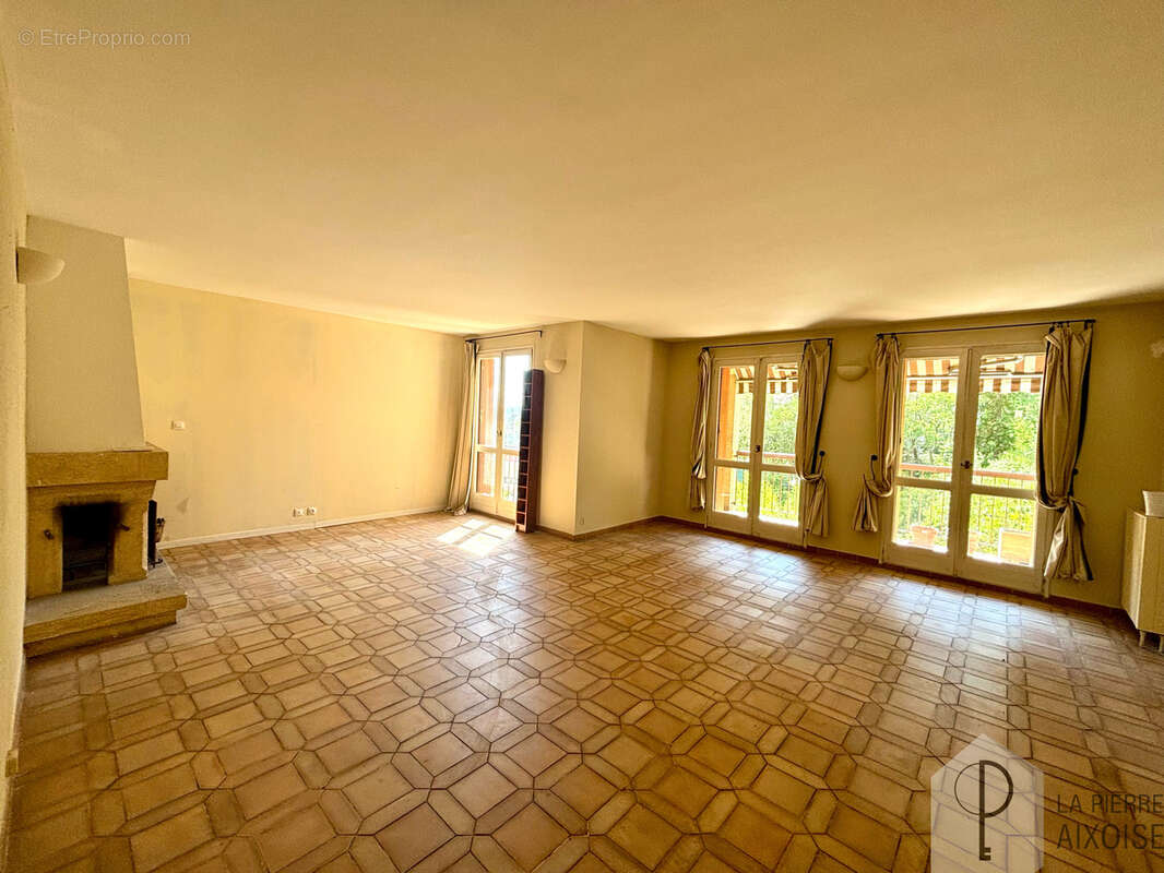 Appartement 4 pièces 110,89m2  balcon parking  Val ST André - Aix  en Provence - photo 16