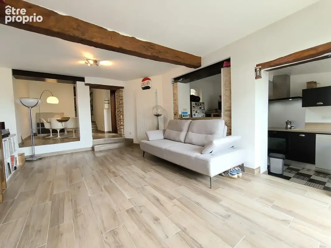 Maison de caractère T6 de 208 m2 avec jardin privatif - photo 4