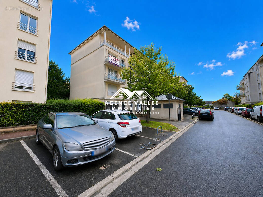 Appartement à CORBEIL-ESSONNES