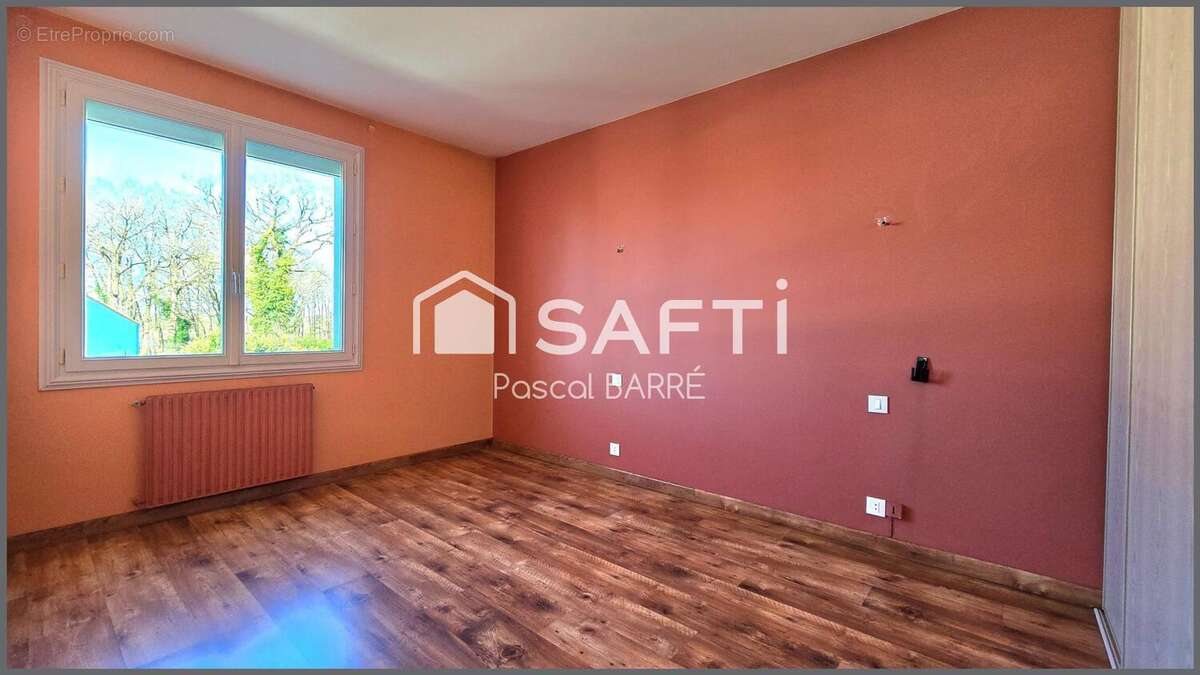 Maison 109 m² à Vaire  - photo 3