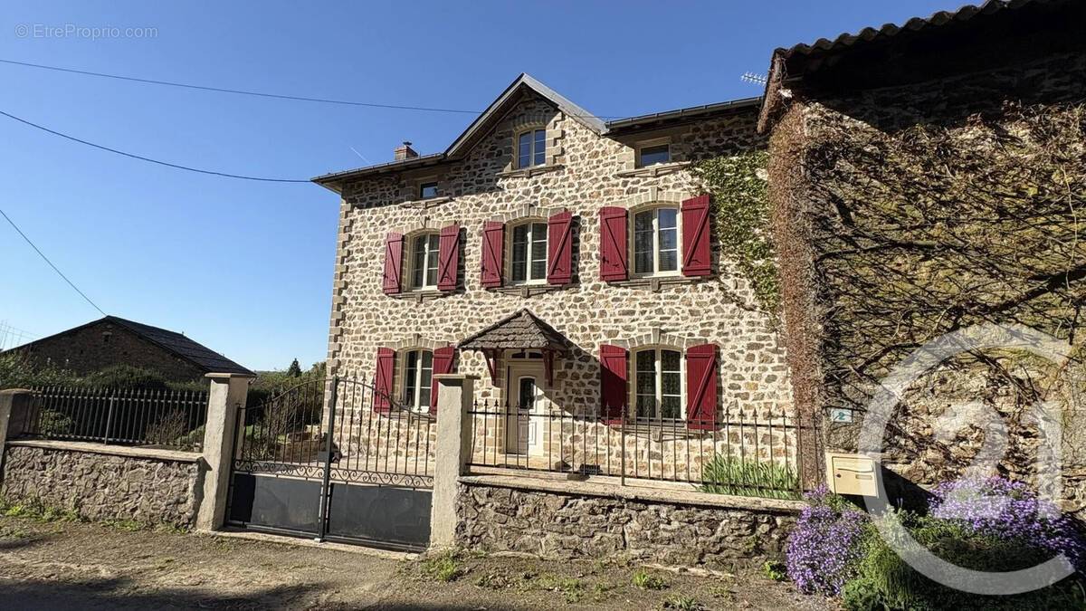 Maison à MOISSANNES