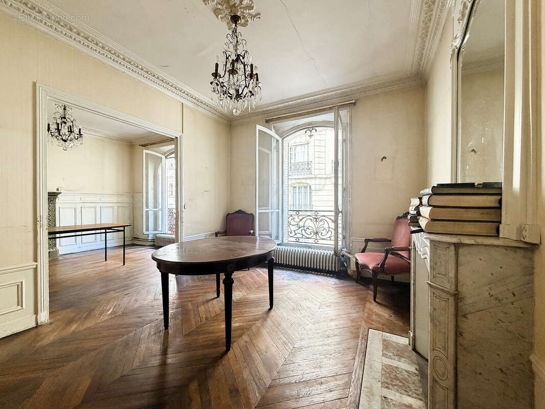 Appartement à PARIS-12E