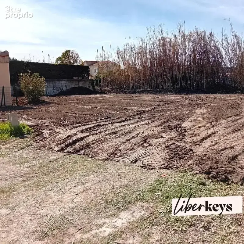 Terrain constructible de 499m² - photo 3