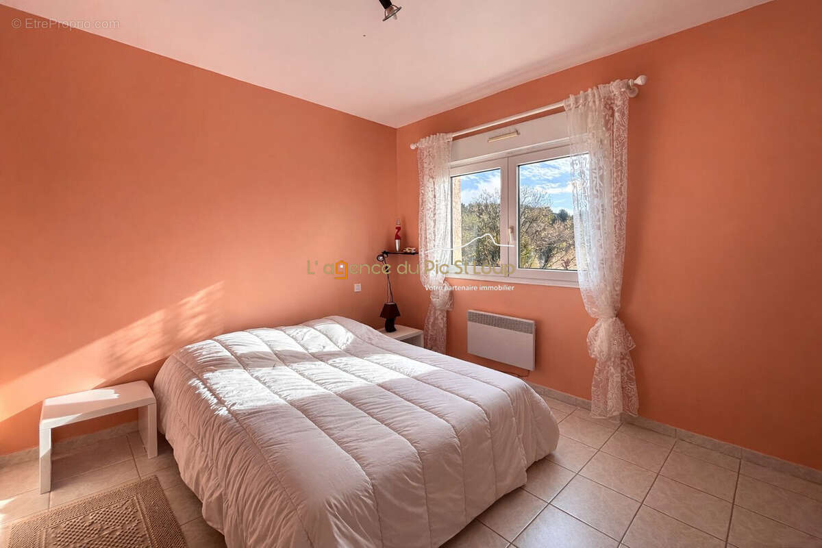 Maison à LES MATELLES