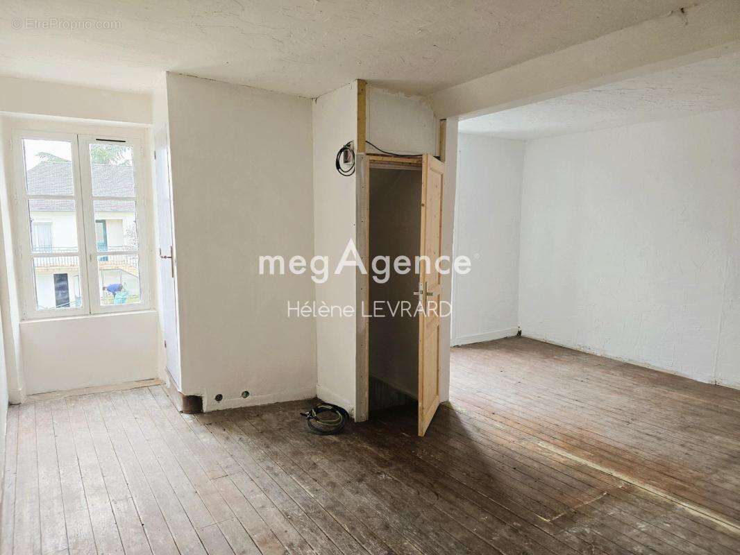 Appartement à EVRON