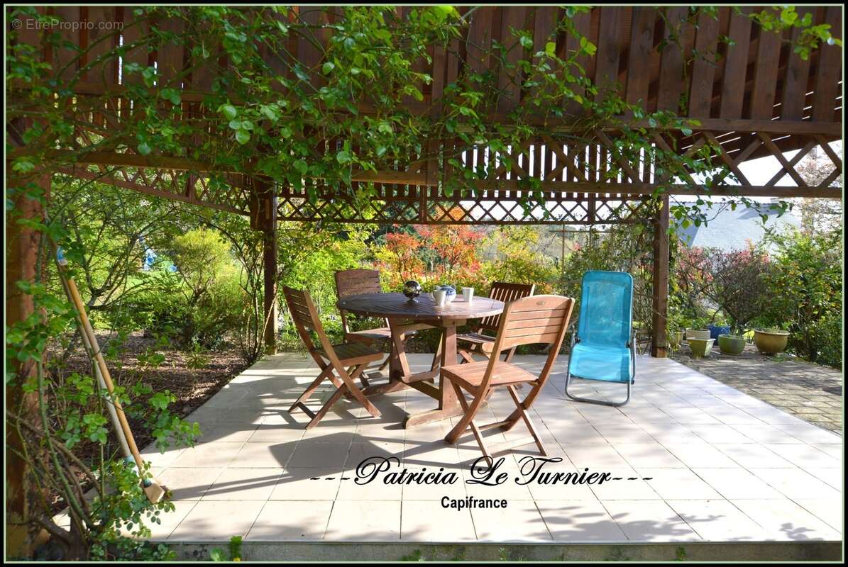 Maison en pierre" Longère" à vendre 6 pièces 194 m²  LANDEVANT (56) Morbihan Sud en BRETAGNE - photo 3