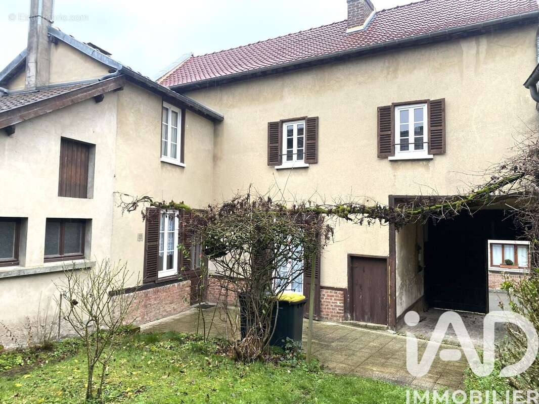Maison 125 m² à Molliens-Dreuil  - photo 2