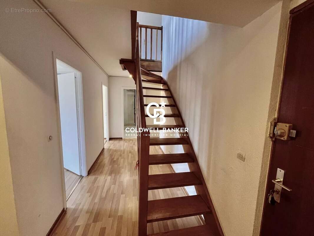 Appartement Duplex à vendre centre d'Annemasse - Proche Gare - photo 12