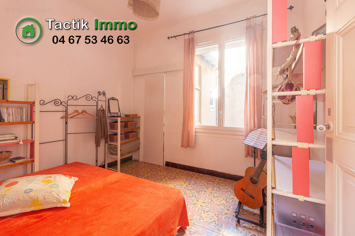 Sète, Quartier Haut, maison atypique, terrasse. - photo 14