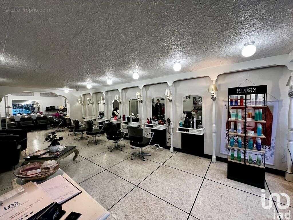 Photo 3 - Commerce à PARAY-VIEILLE-POSTE