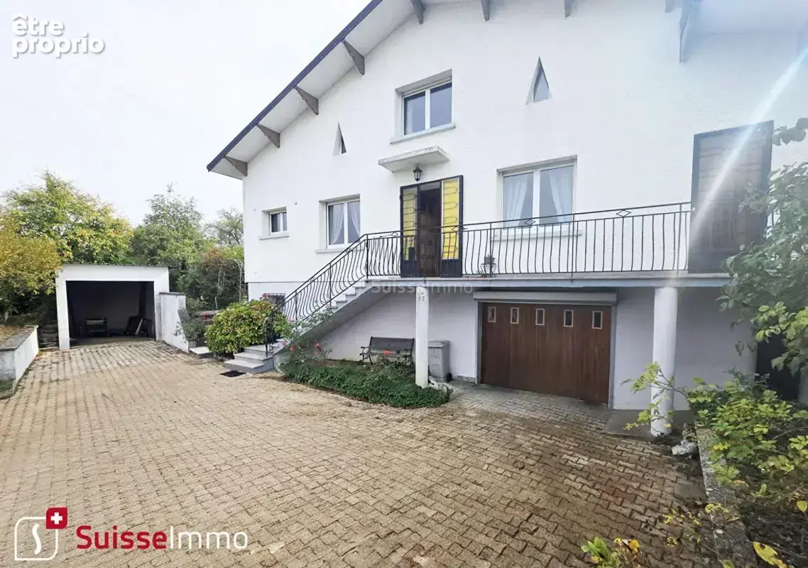 Maison Lyoffans 6 pièce(s) 160 m2 - photo 3