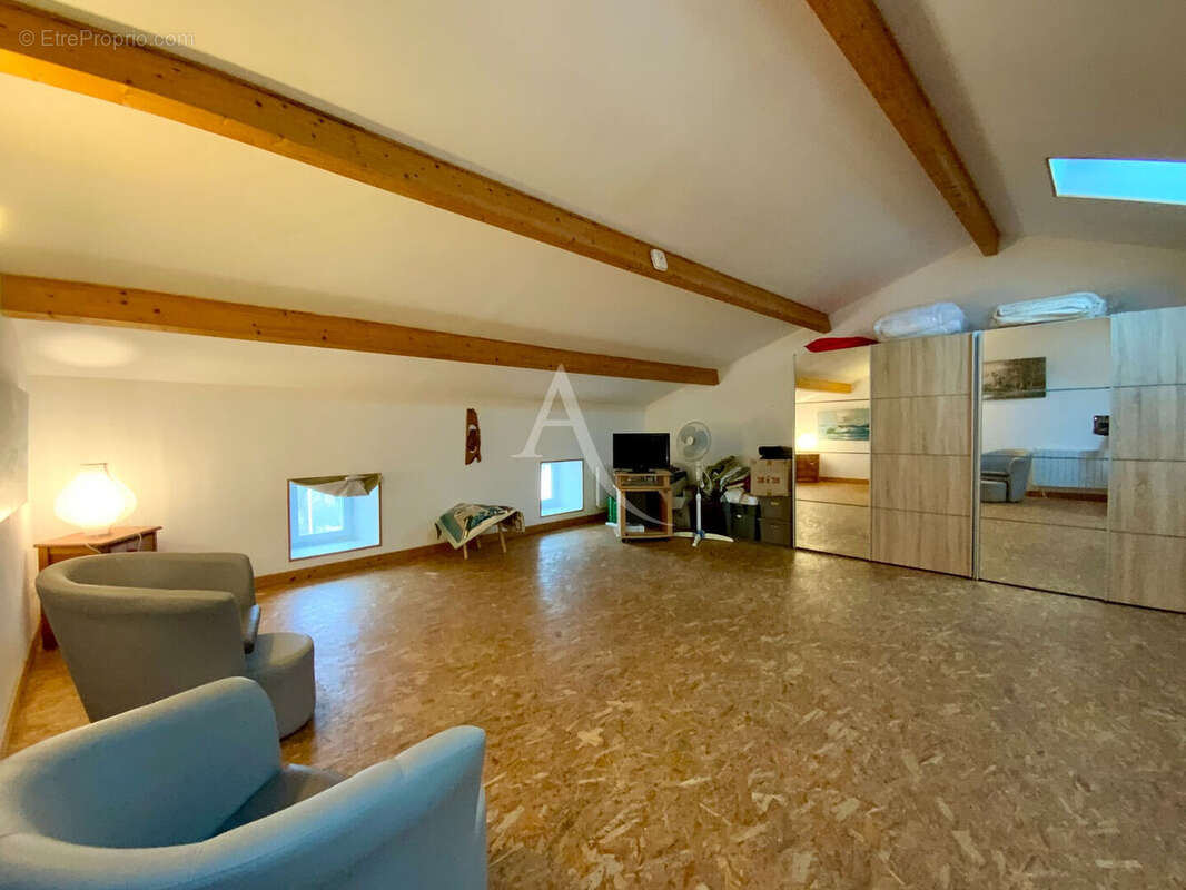 Maison à JONZAC