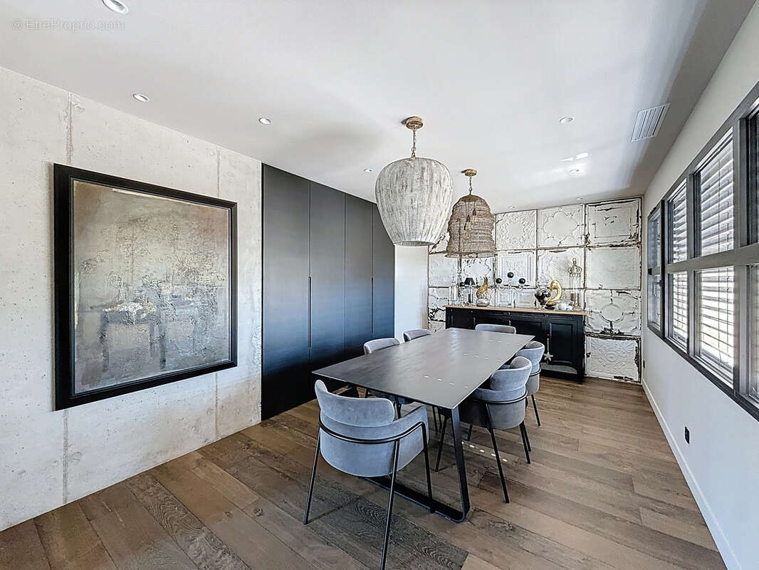 Maison à JASSANS-RIOTTIER