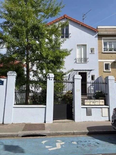 Appartement à COLOMBES