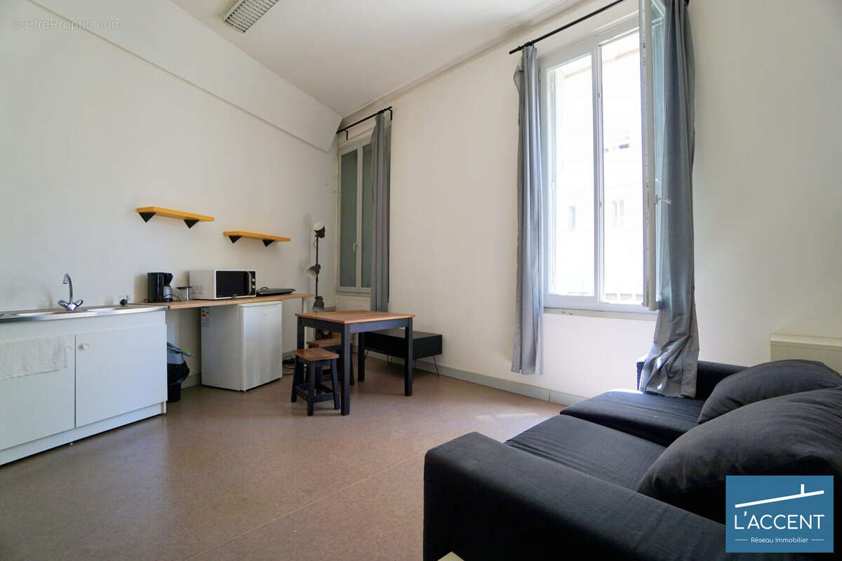 Maison à NIMES