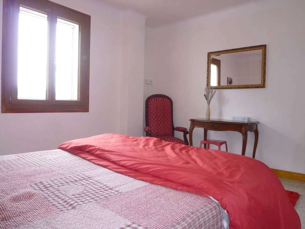 Maison à SAINT-ANTONIN