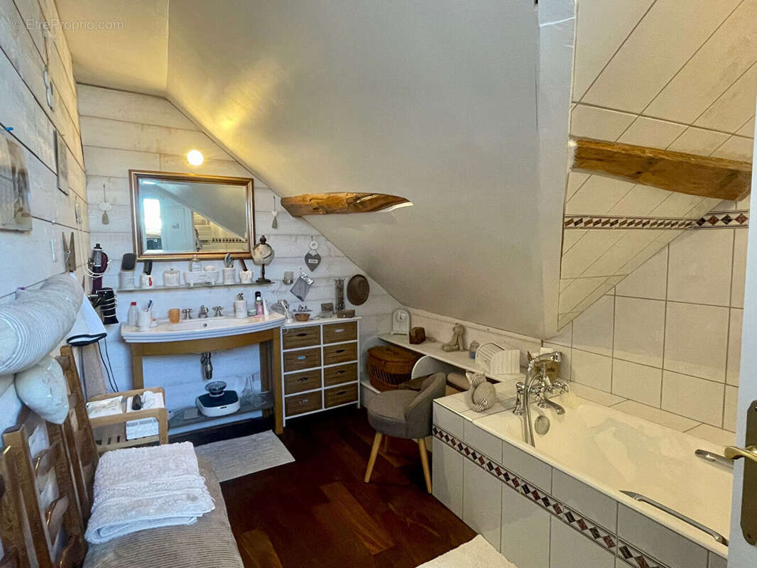 Maison à NOGENT-LE-ROI