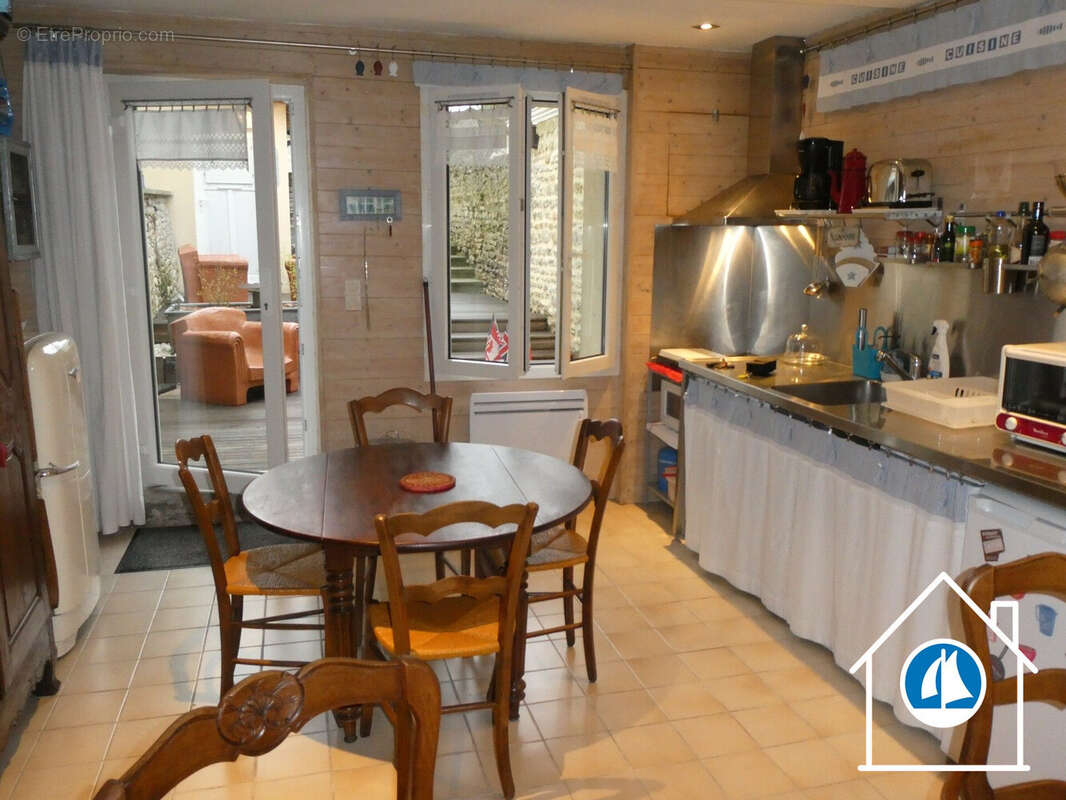 pièce à vivre - Maison à ARROMANCHES-LES-BAINS