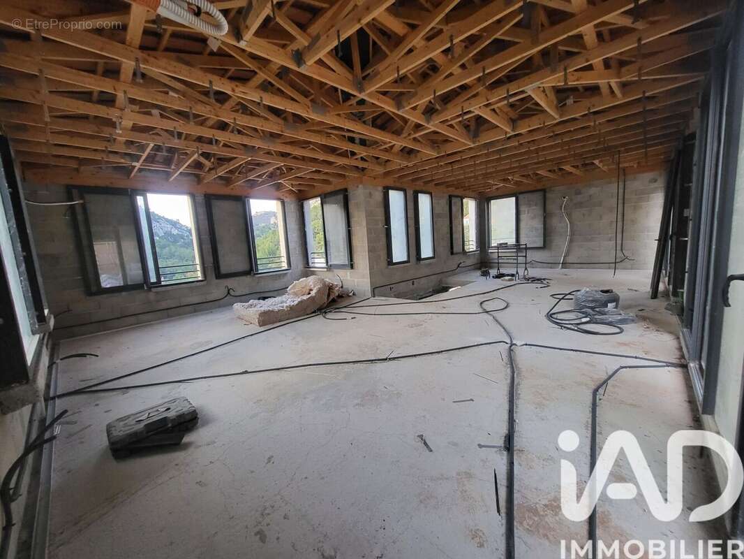 Photo 4 - Maison à OLLIOULES