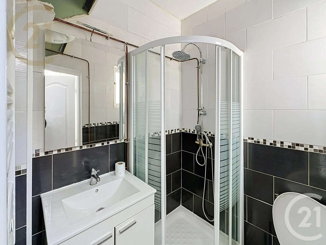 Appartement 2 pièces 30 m² à vendre à Sete (34200) - photo 8