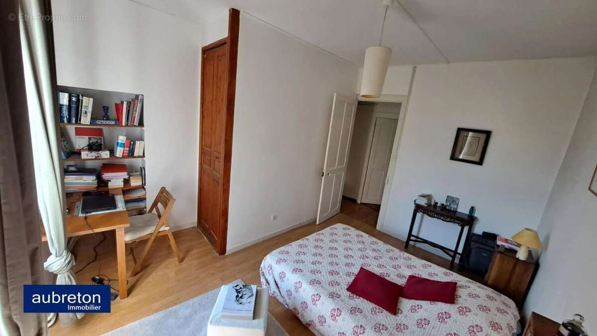 Maison à LA TERRASSE