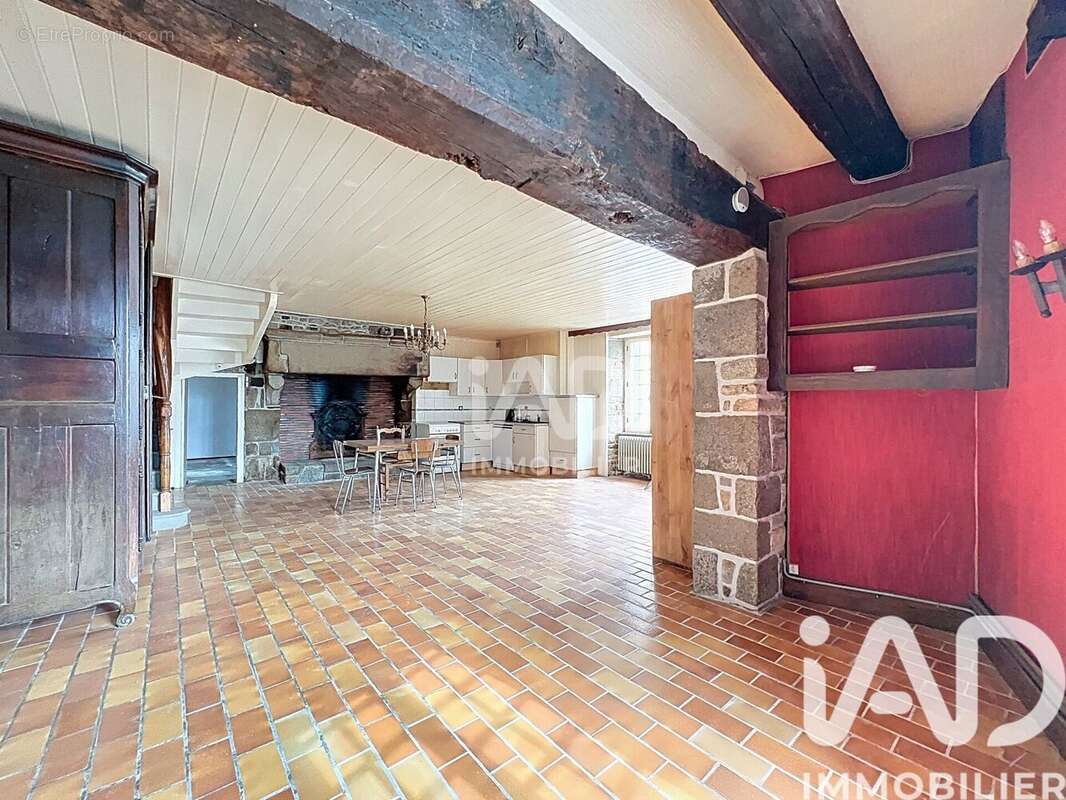 Photo 6 - Maison à BONNEMAIN