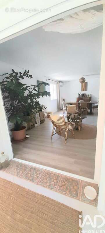 Photo 9 - Maison à ORNAISONS