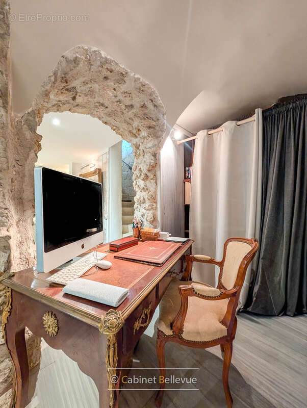 Appartement à SEVRES